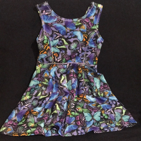 Children’s place Girl’s dress - Picture 1 of 3